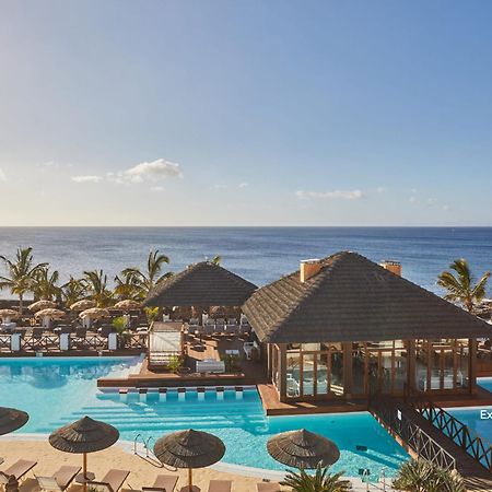 فندق هيسبيريا لانزاروتي بْوُرتو كاليرو المظهر الخارجي الصورة The resort's swimming pool