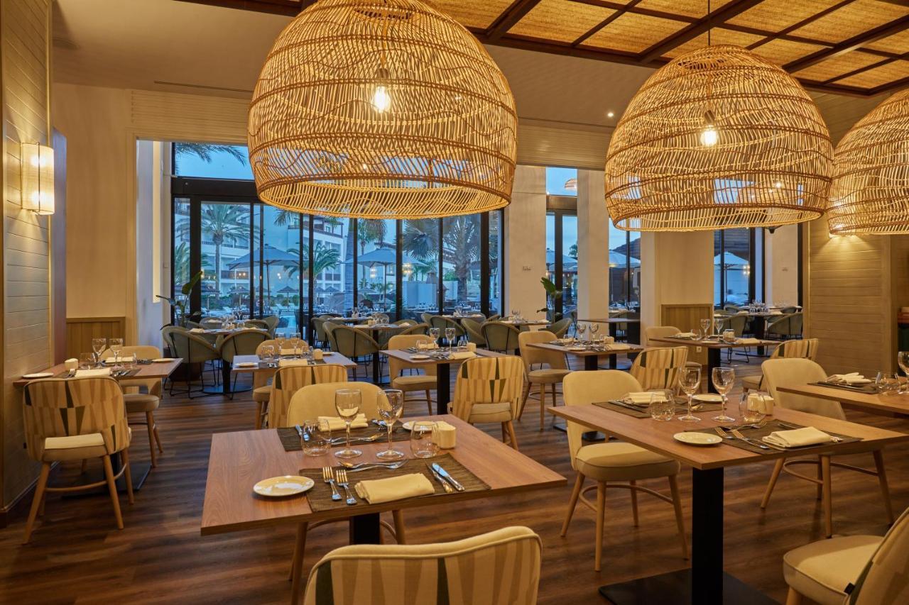 فندق هيسبيريا لانزاروتي بْوُرتو كاليرو المظهر الخارجي الصورة The restaurant at the hotel