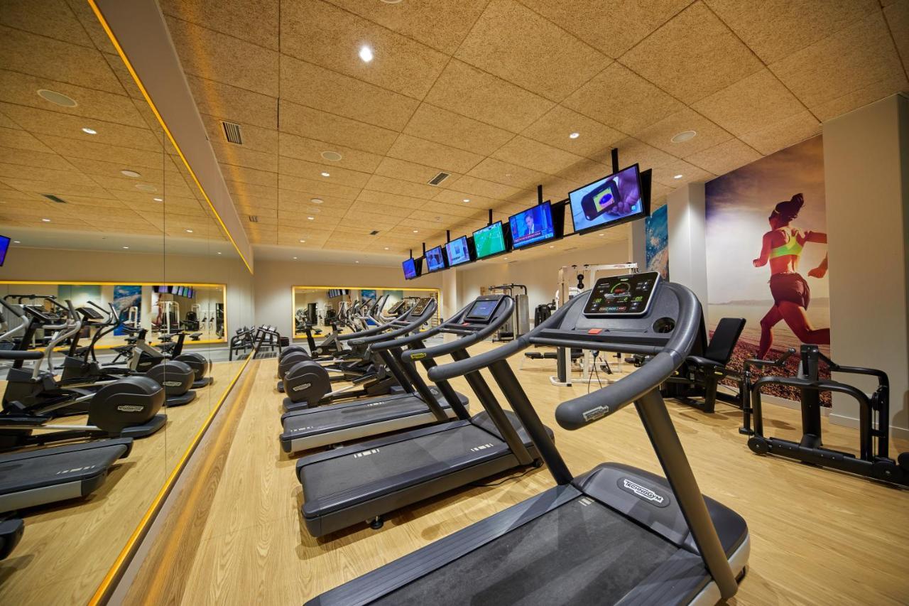 فندق هيسبيريا لانزاروتي بْوُرتو كاليرو المظهر الخارجي الصورة The gym at the hotel