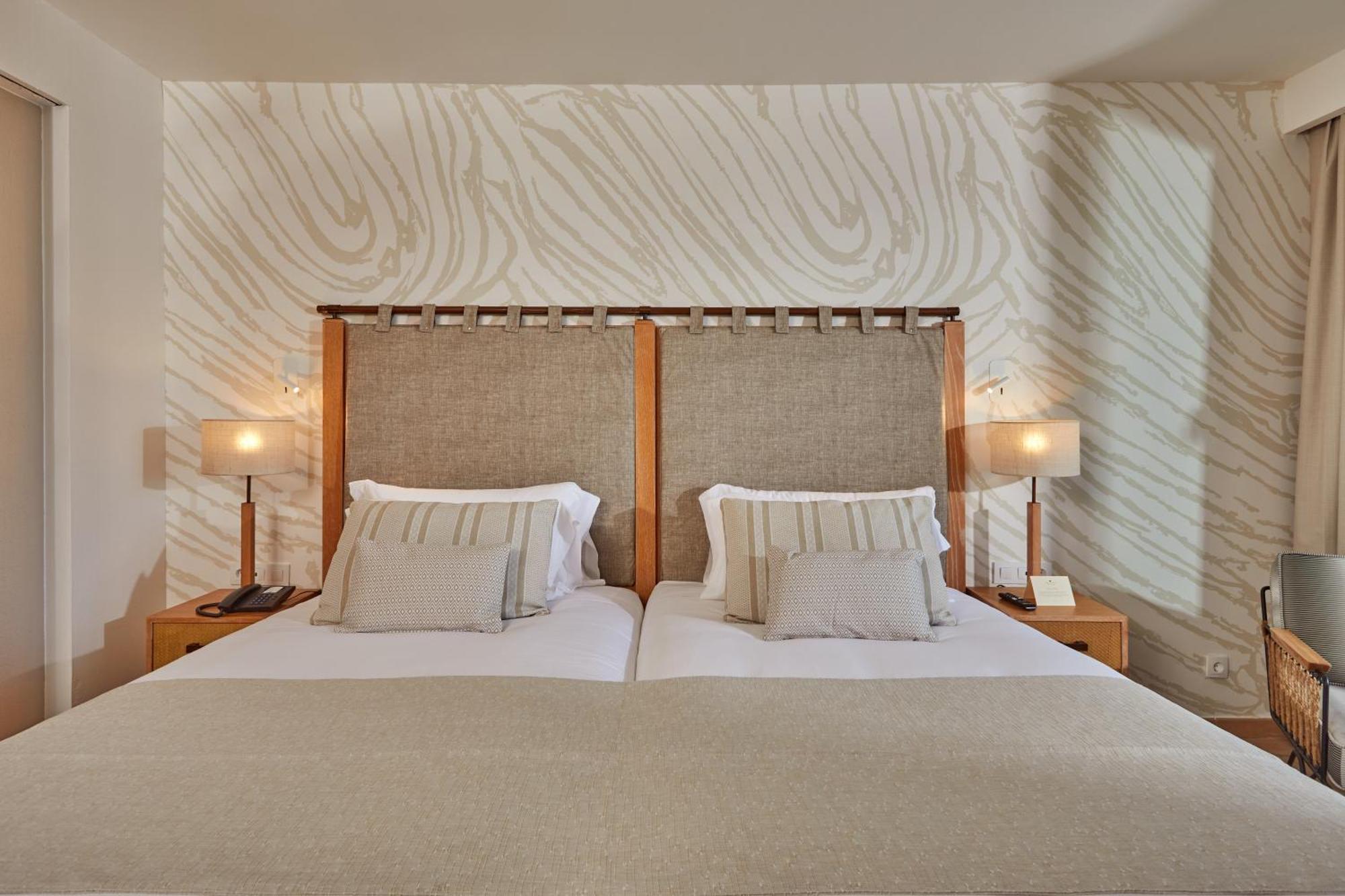 فندق هيسبيريا لانزاروتي بْوُرتو كاليرو الغرفة الصورة A bedroom at the hotel